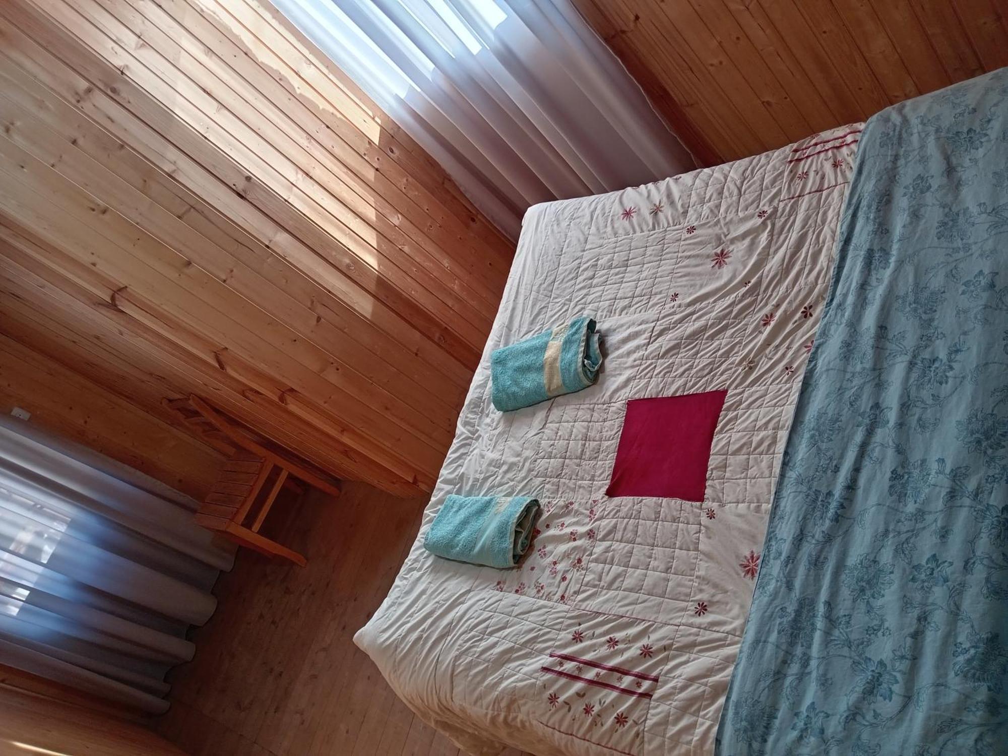 Готель Stone House Marexi Adishi Екстер'єр фото