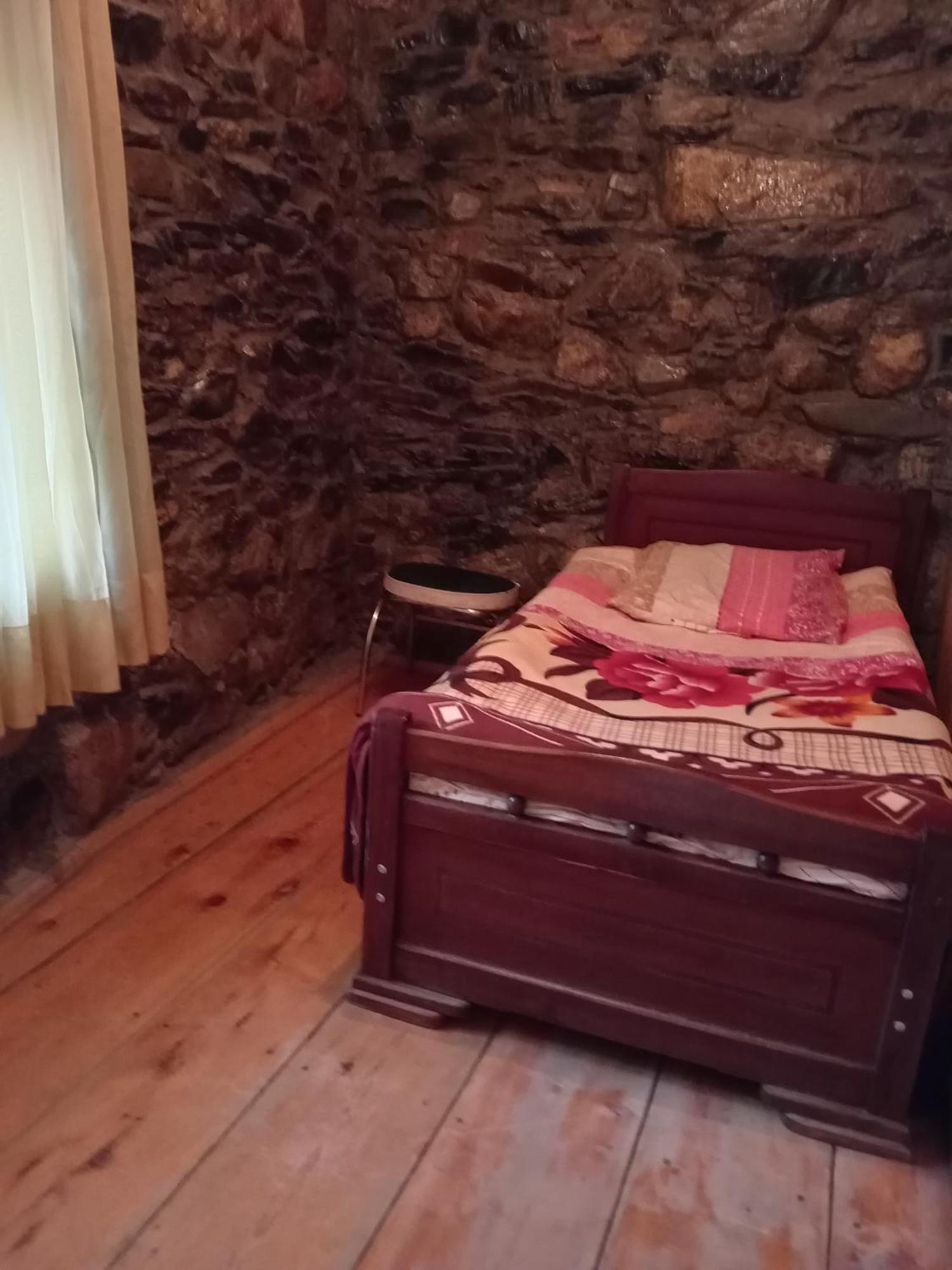 Готель Stone House Marexi Adishi Екстер'єр фото