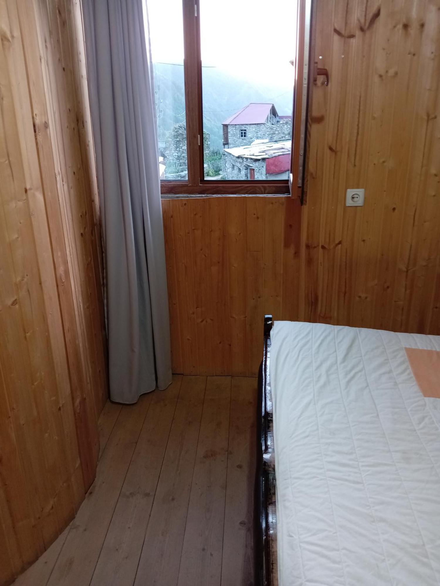 Готель Stone House Marexi Adishi Екстер'єр фото